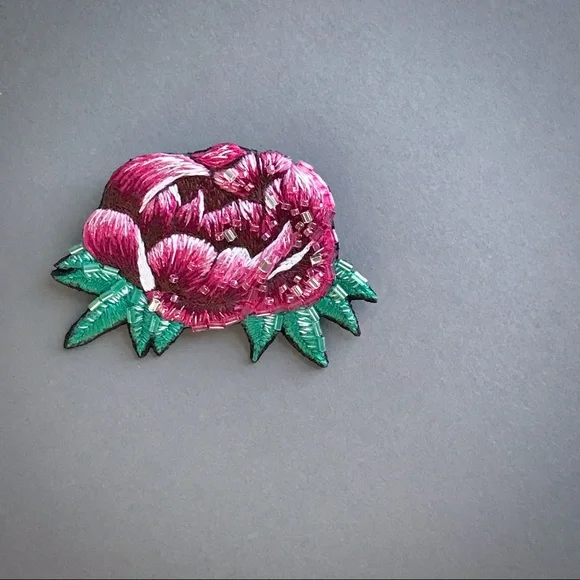 Flower brooch - Picture 2 of 6